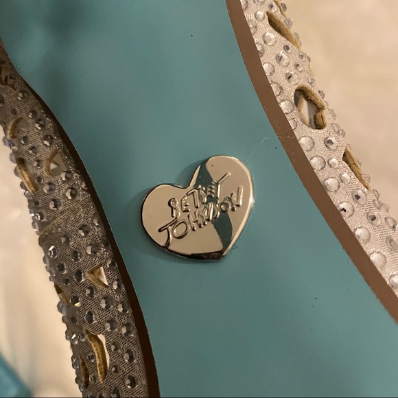 Betsey Johnson Heels - Picture 8 of 9